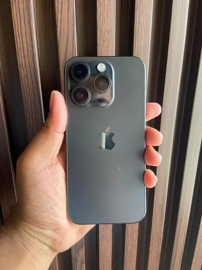 Apple iPhone 15 Pro