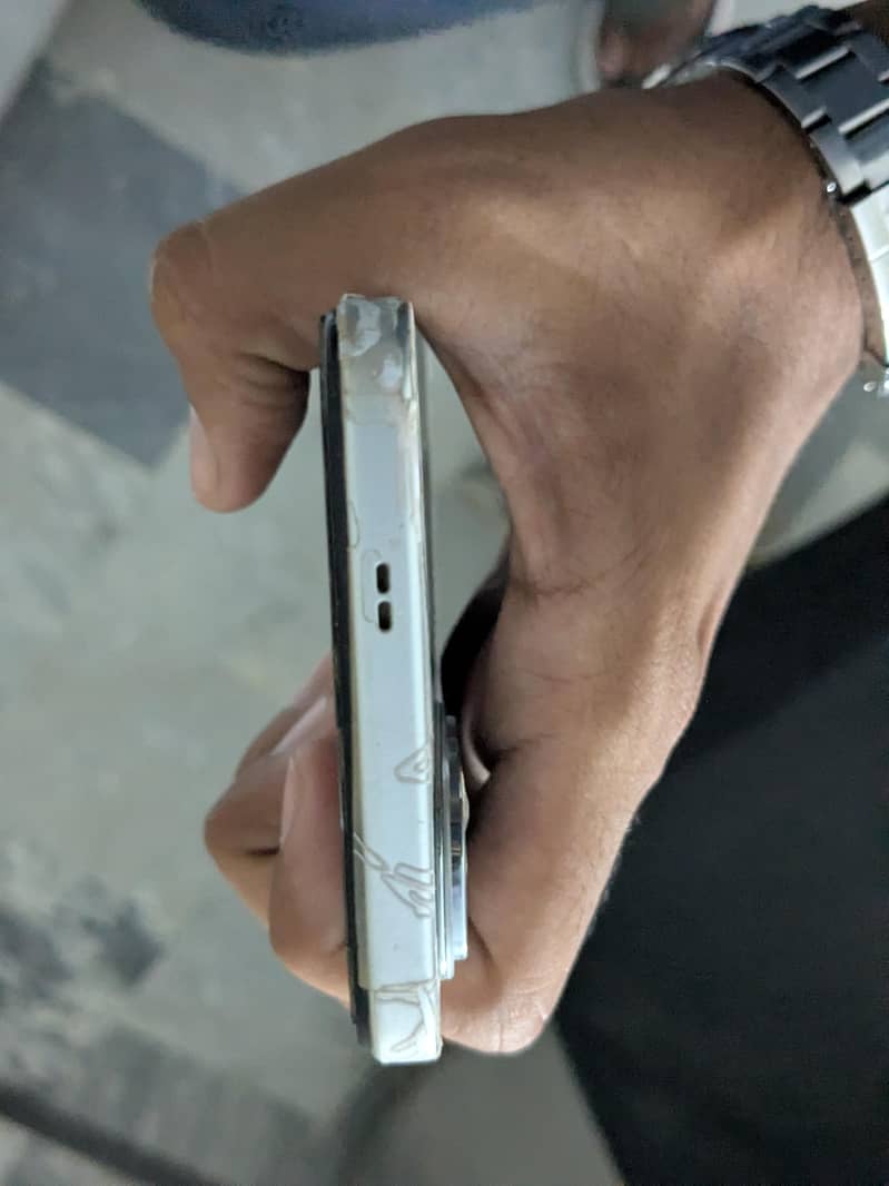 Infinix 5