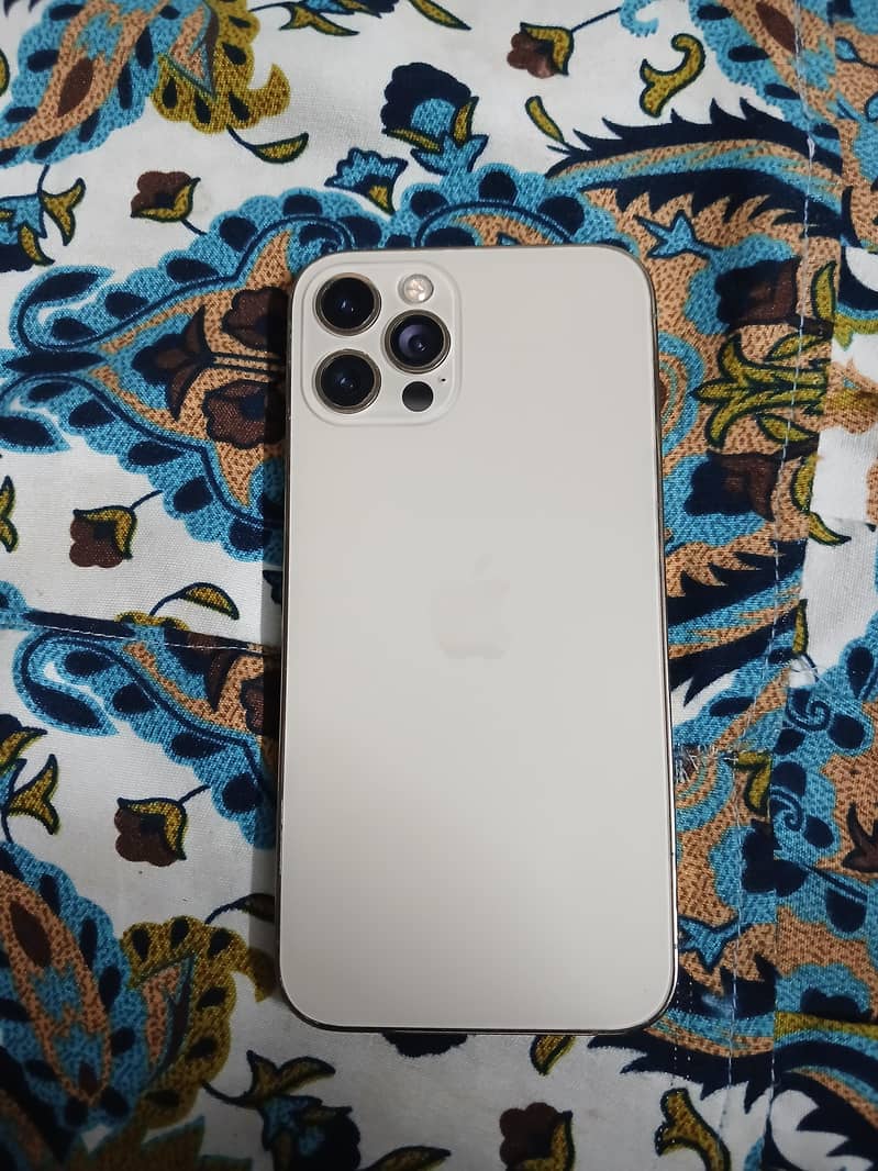 Apple iPhone 12 Pro 2