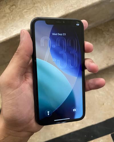 i phone 11 MDM 128 Gb