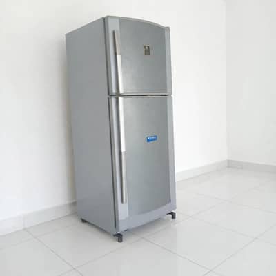 Dawlance fridge large size