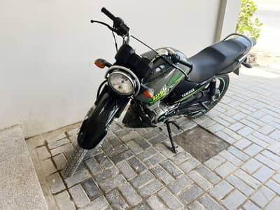 Yamaha YBR G 24