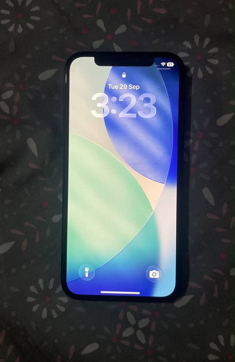 Apple iPhone 12 3