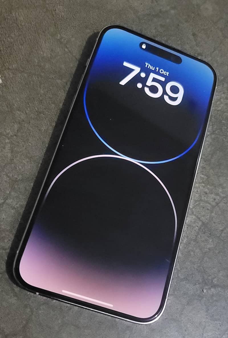 Apple iPhone 14 Pro Max 1