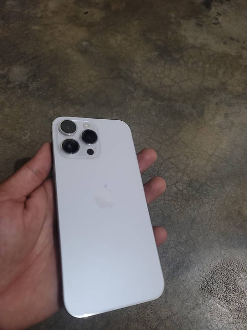 Apple iPhone 14 Pro Max 5