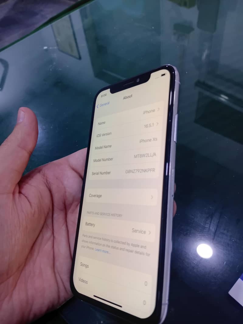 Apple iPhone XS Factory Unlocked 3