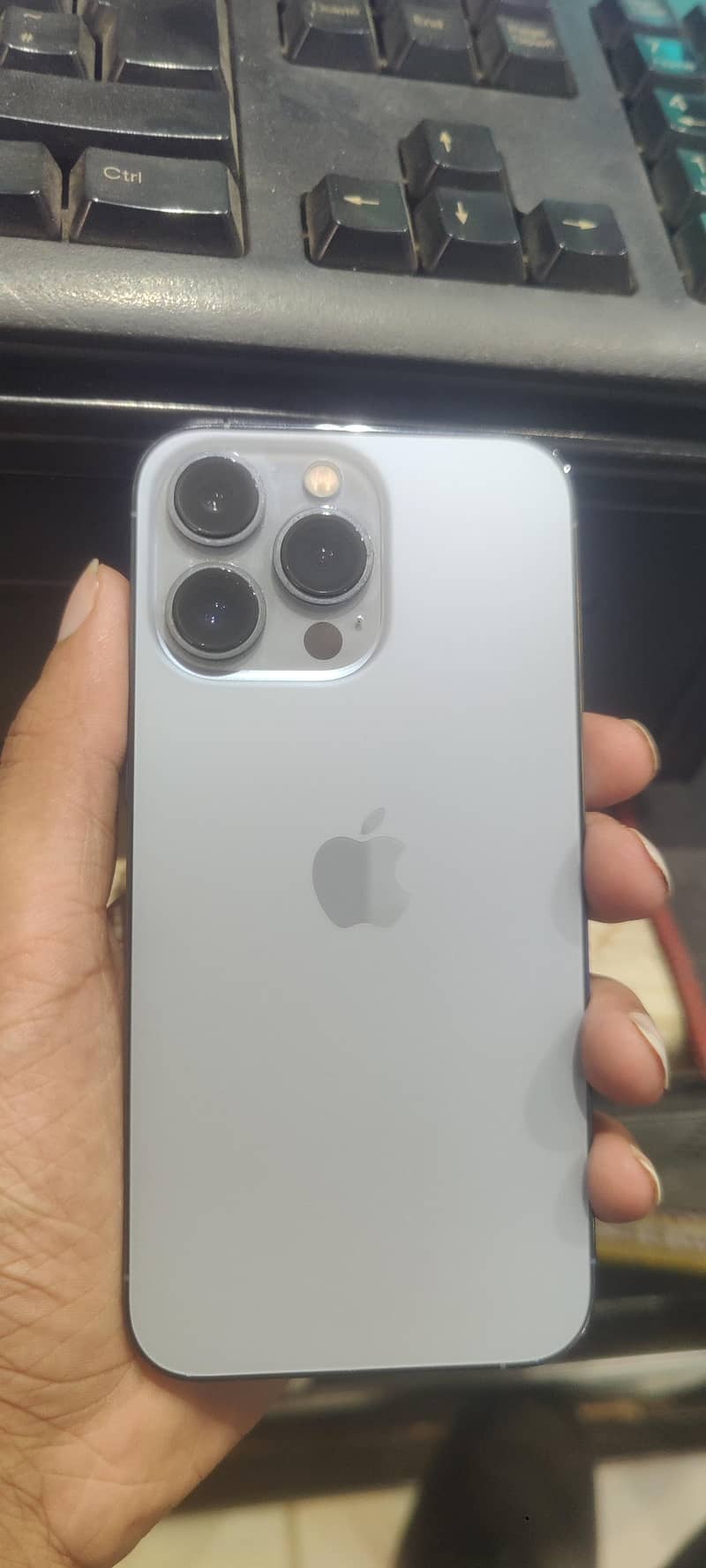Apple iPhone 13 Pro 0