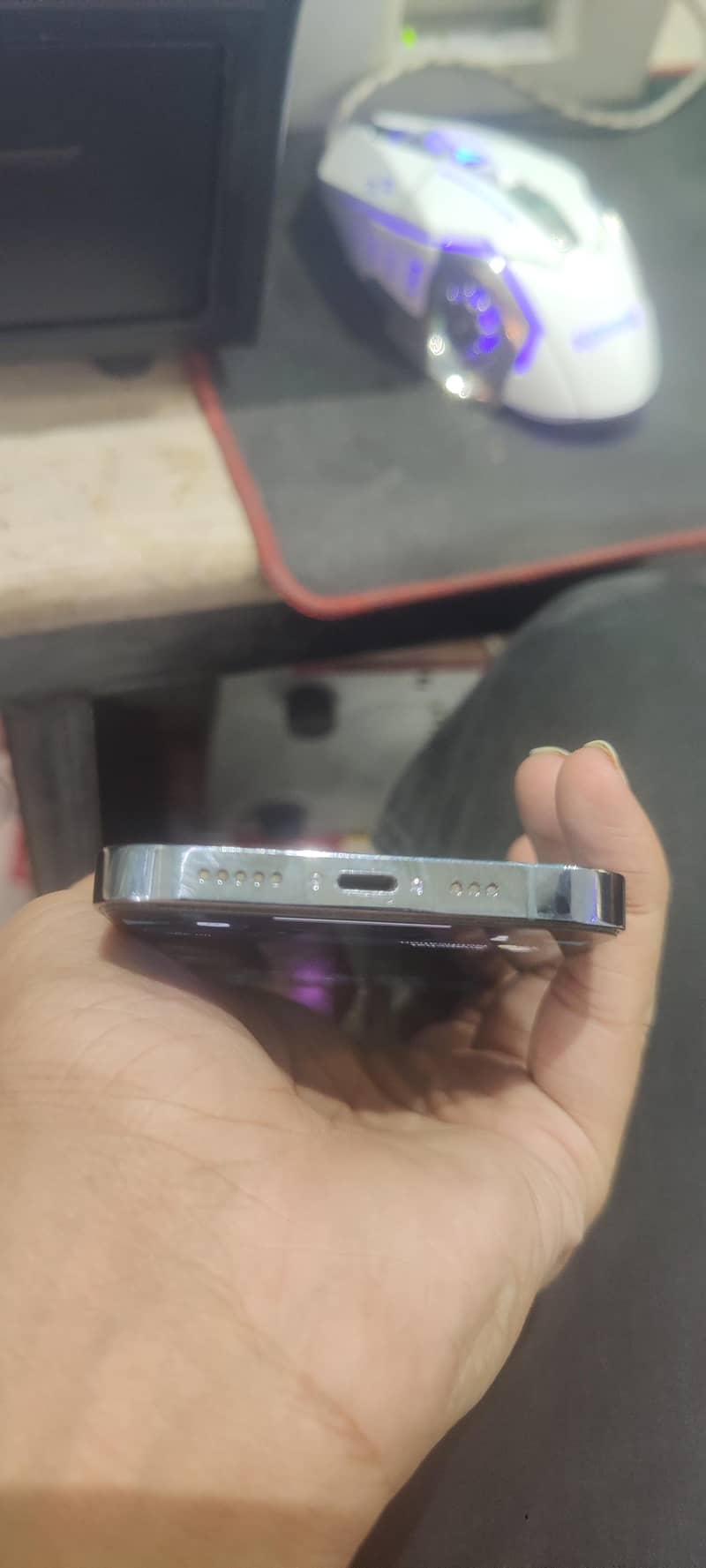 Apple iPhone 13 Pro 4