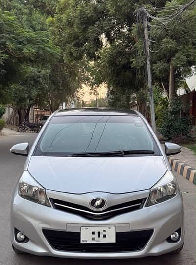 Toyota Vitz 2013 Reg 2017 Full original condition