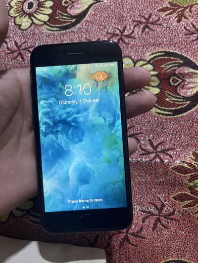 Apple iPhone 7