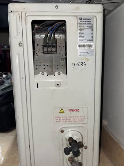 15000 BTU Dawlance Inverter Outdoor Just 10by 9 cond