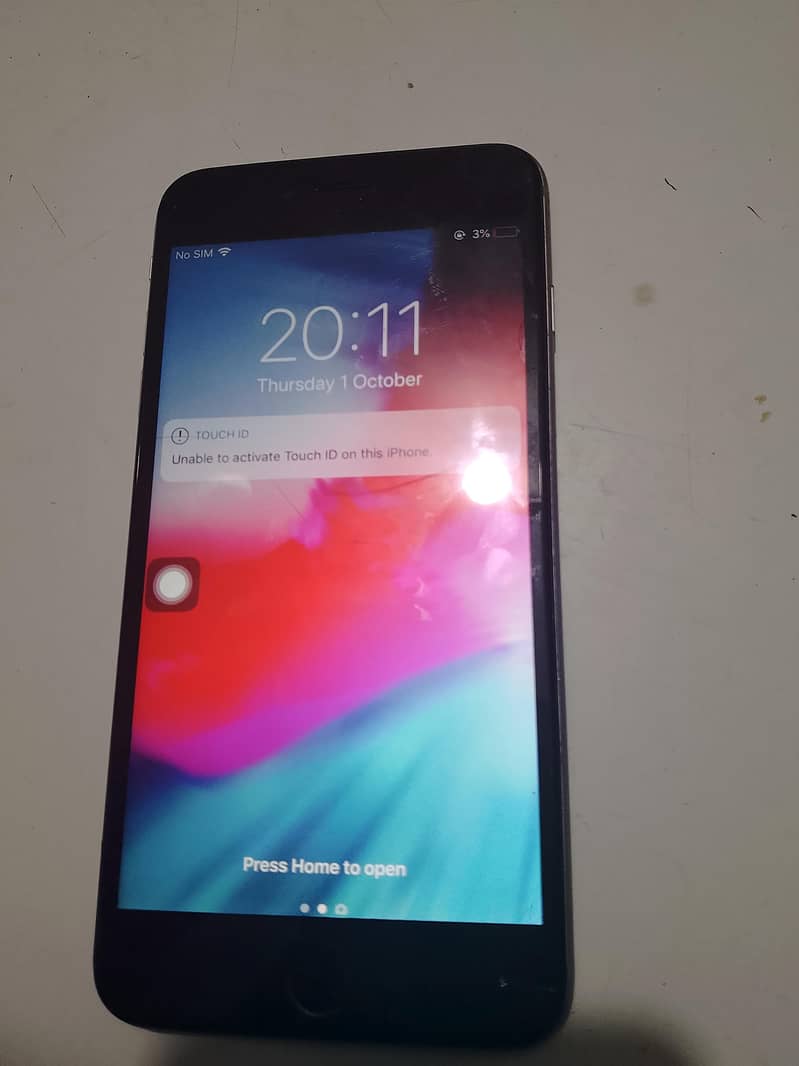 Apple iPhone 6 Plus 1