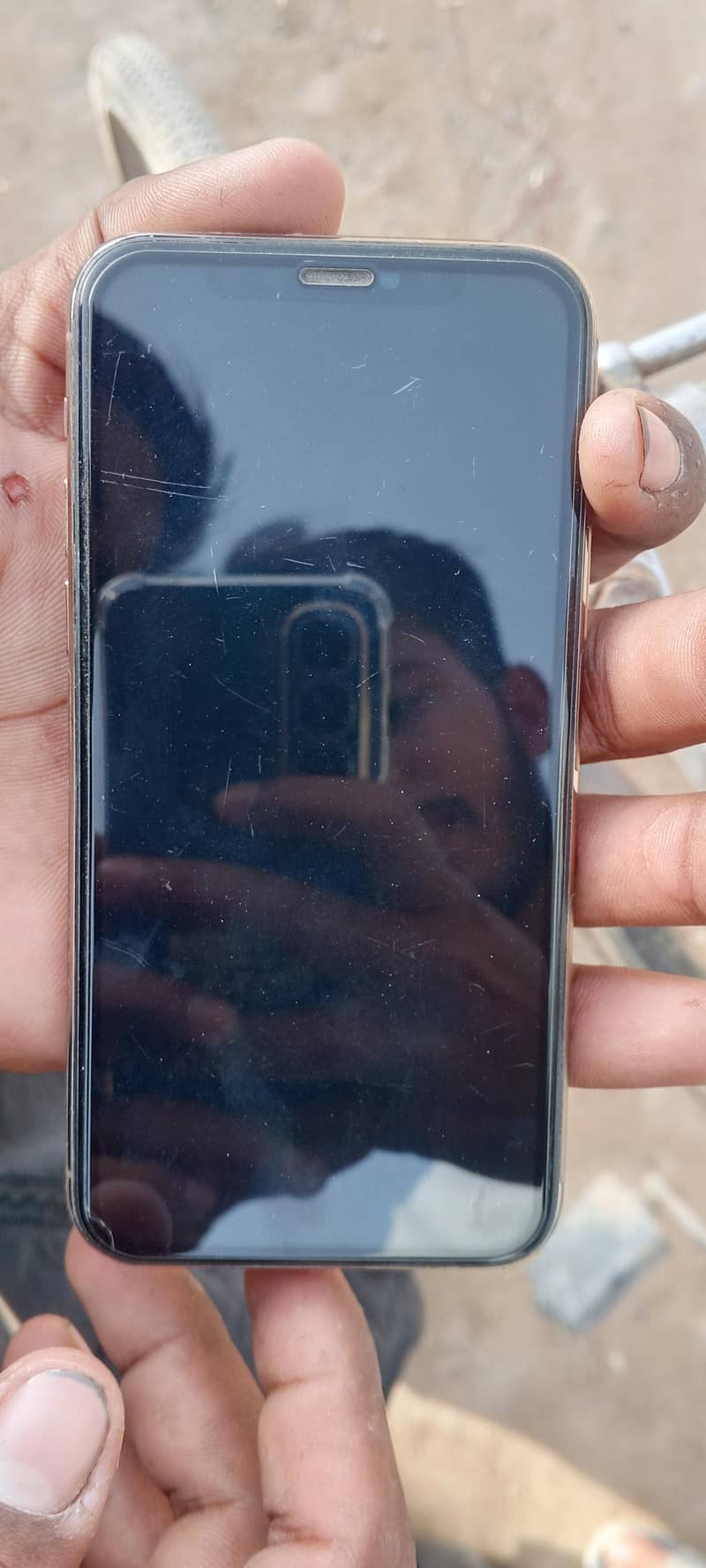 Apple iPhone 11 Pro 2