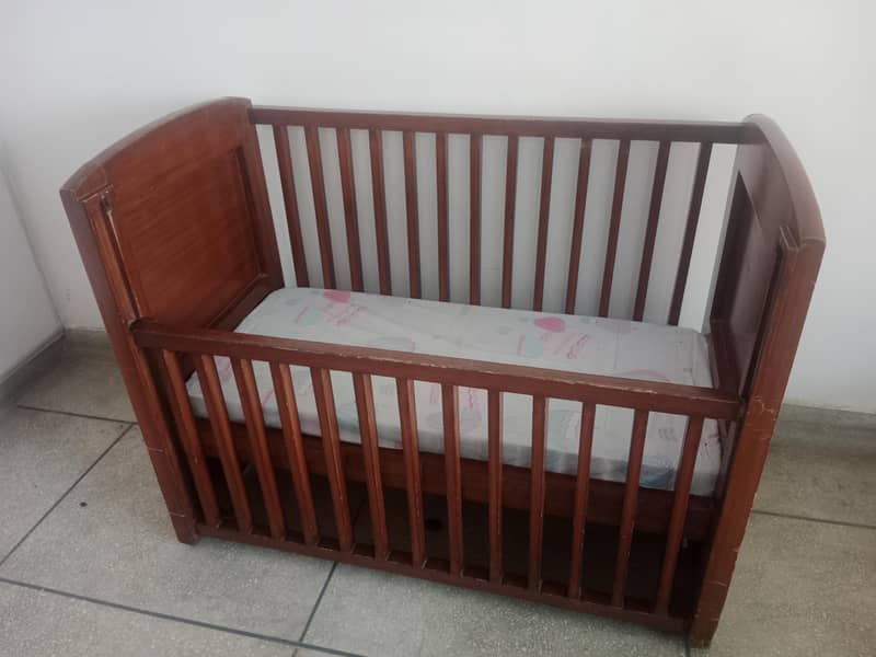 Baby cot 4