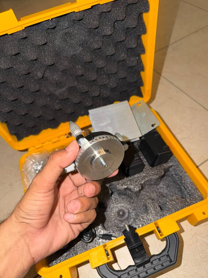 Laser leveller 5