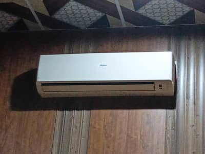 Haier Air condition in good condition