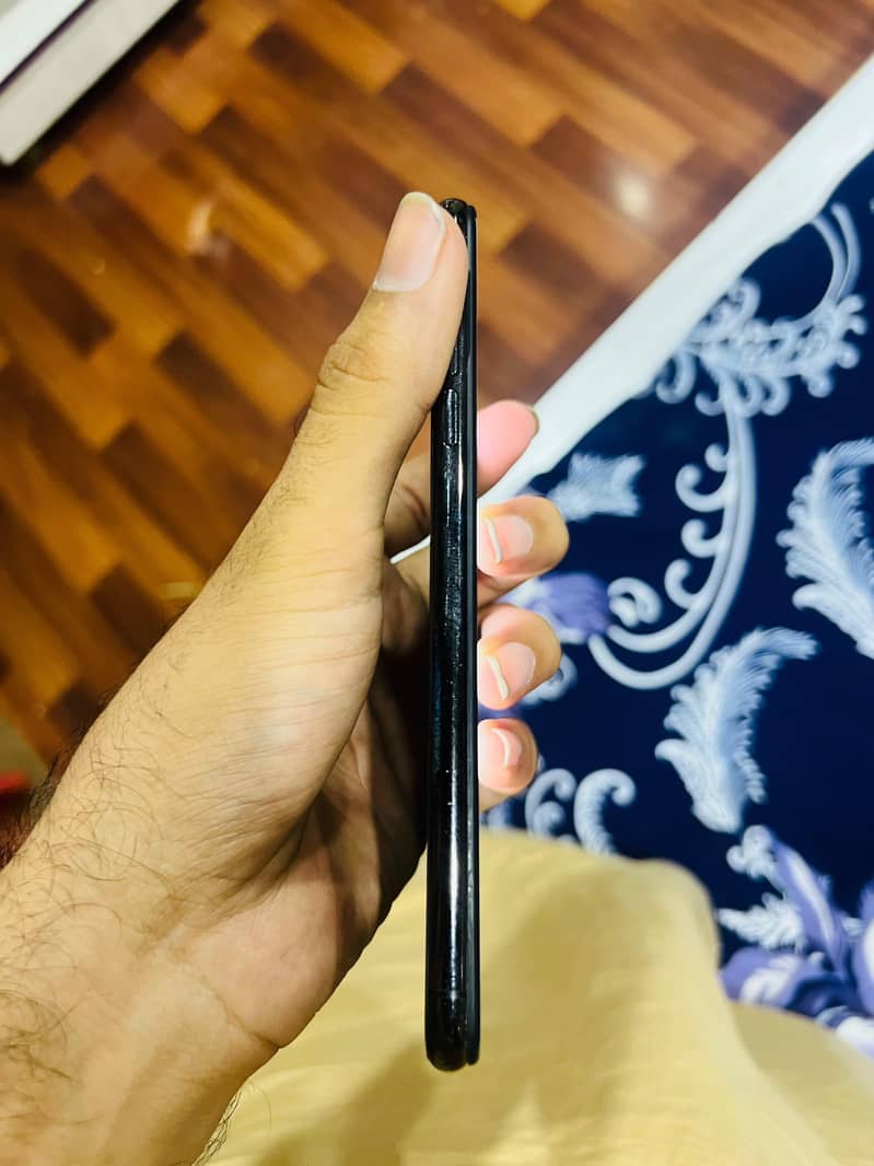 Apple iPhone XS Max 1