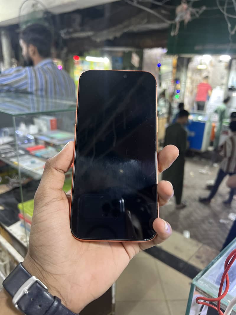 Apple iPhone 17 Pro Max 0