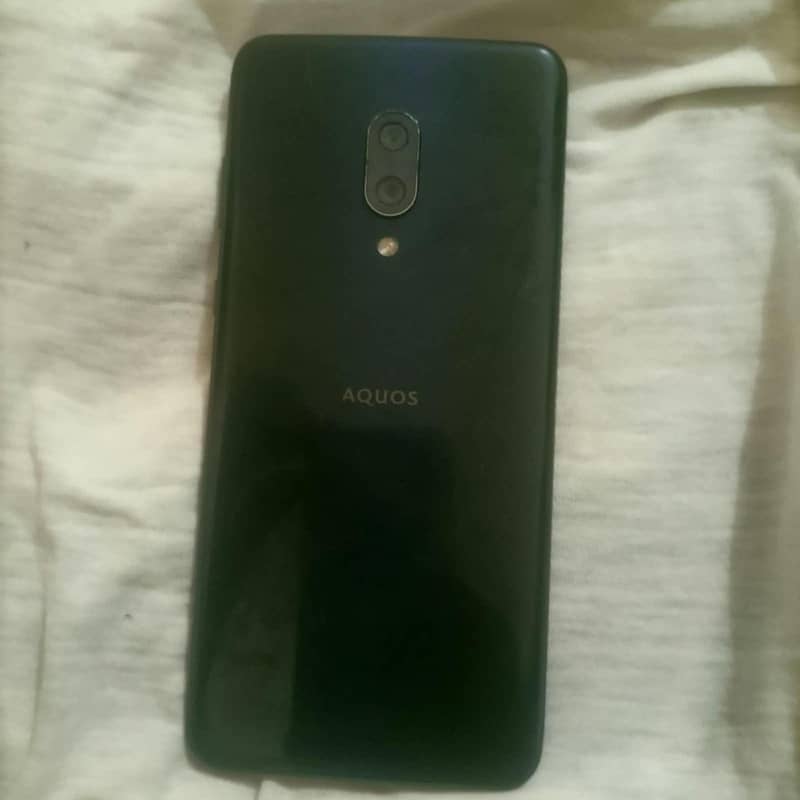 Sharp Aquos Zero 2 2