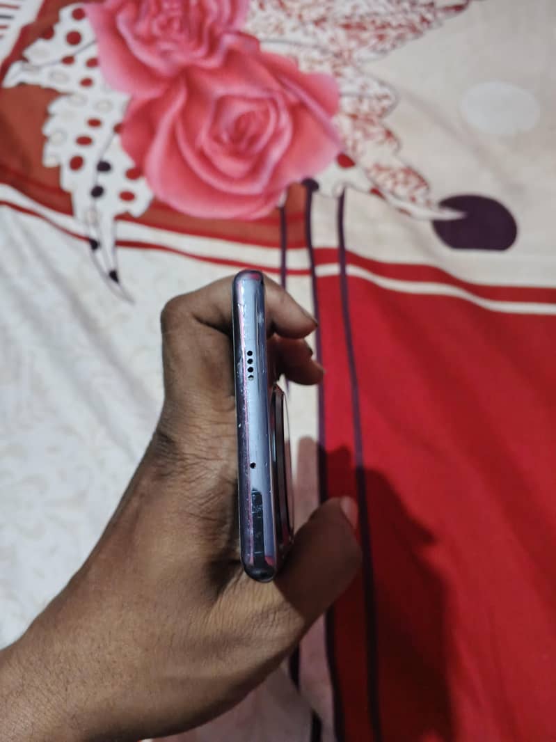 Tecno Spark 20 Pro Plus 2