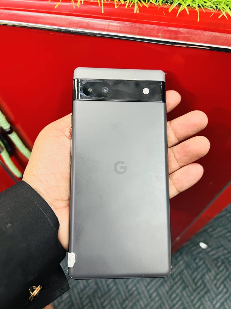 Google Pixel 6a 4