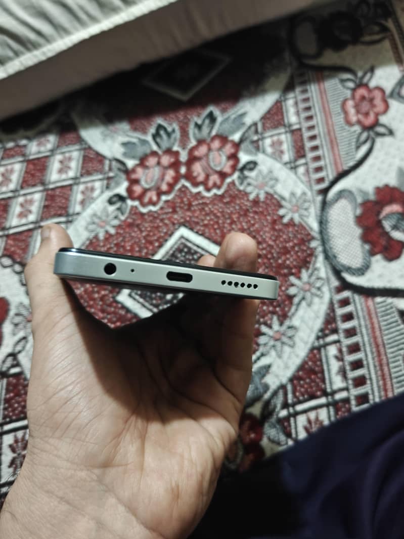Tecno Spark 10 Pro 6