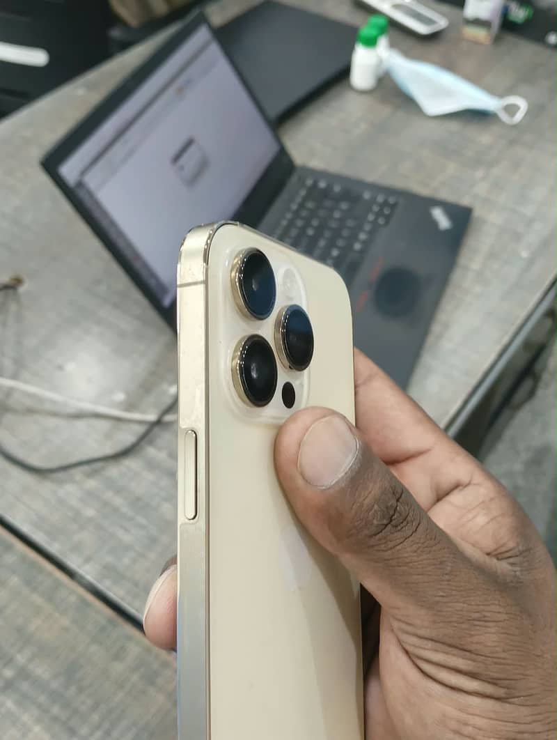 Apple iPhone 14 Pro 7
