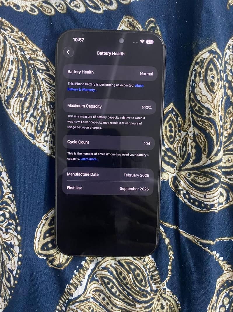 Apple iPhone 16 Pro Max 2