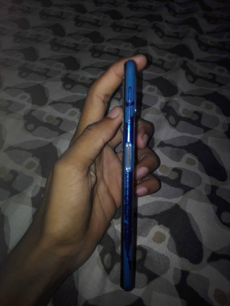 Samsung Mobile A7 2