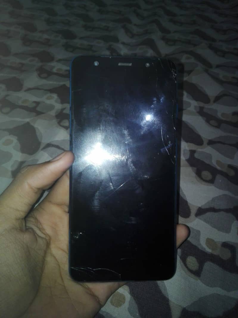 Samsung Mobile A7 3