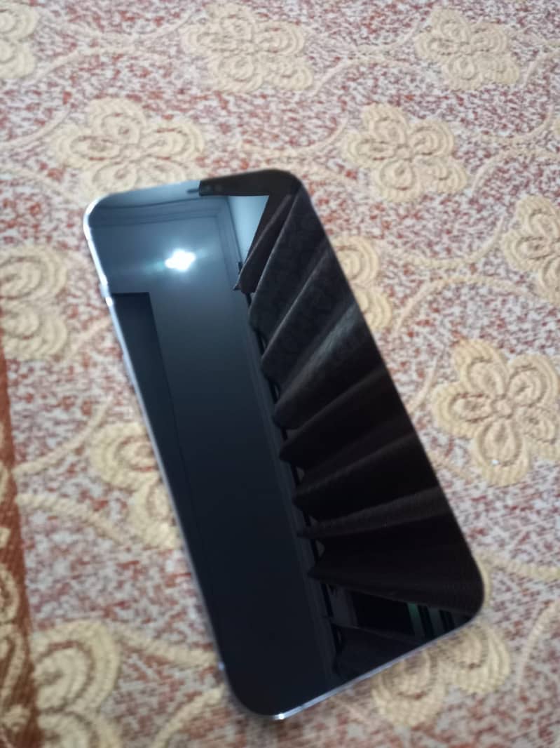 Apple iPhone 12 Pro Max 6