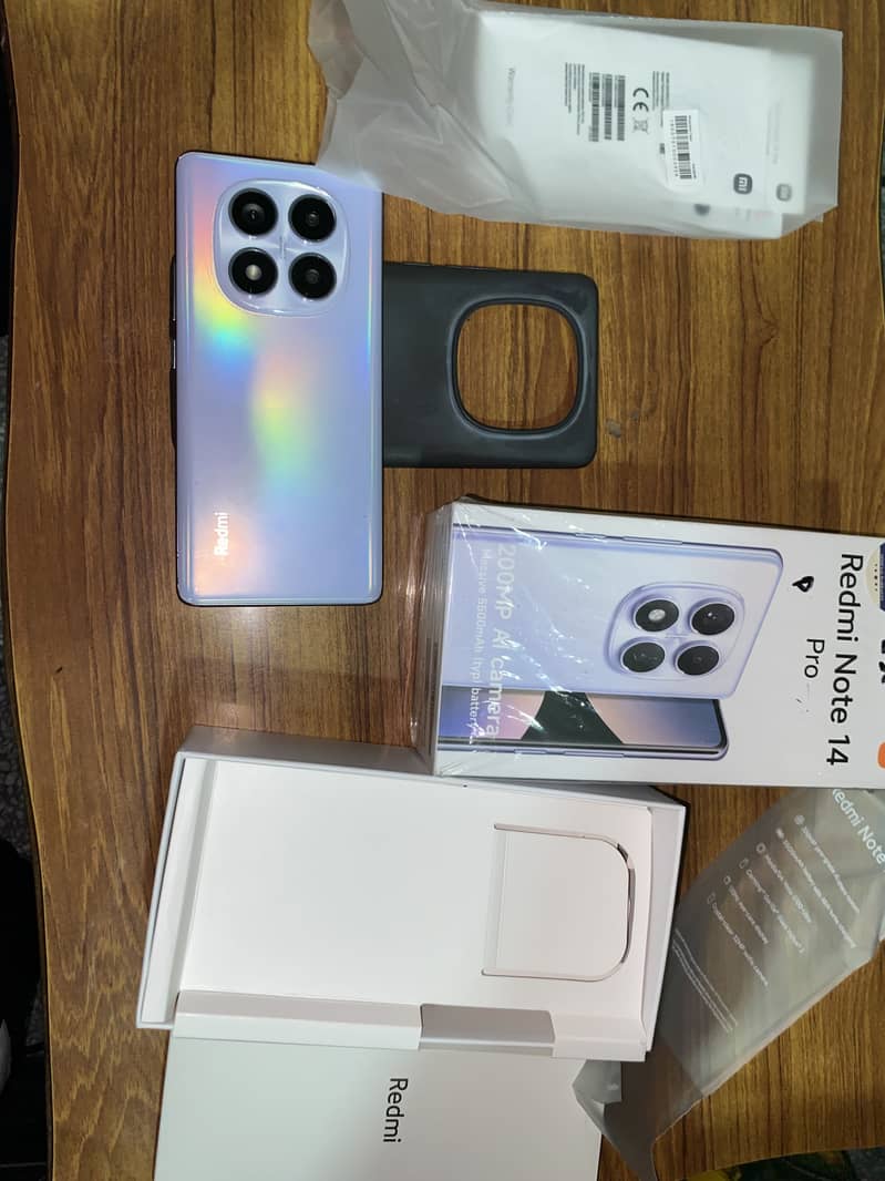 Xiaomi Redmi Note 14 Pro 1