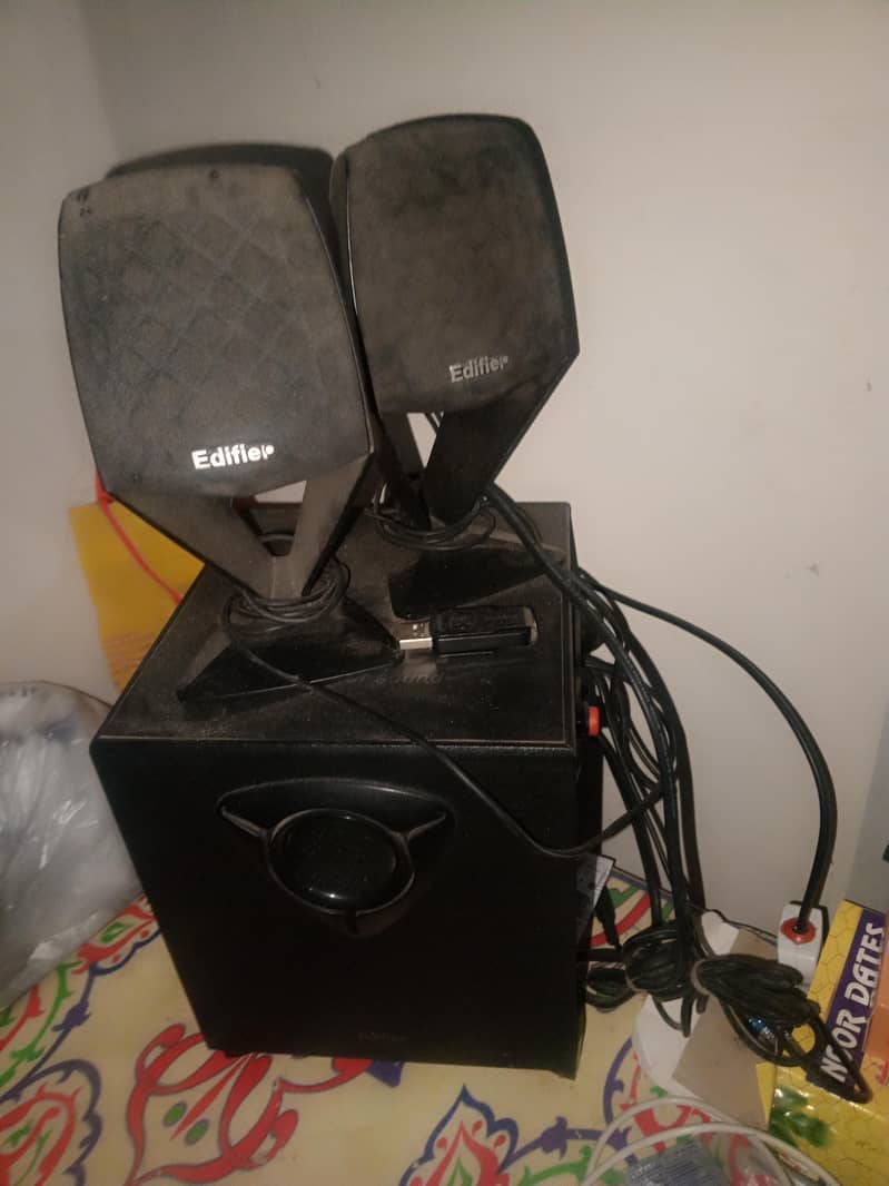 Edifier Bluetooth speaker 2