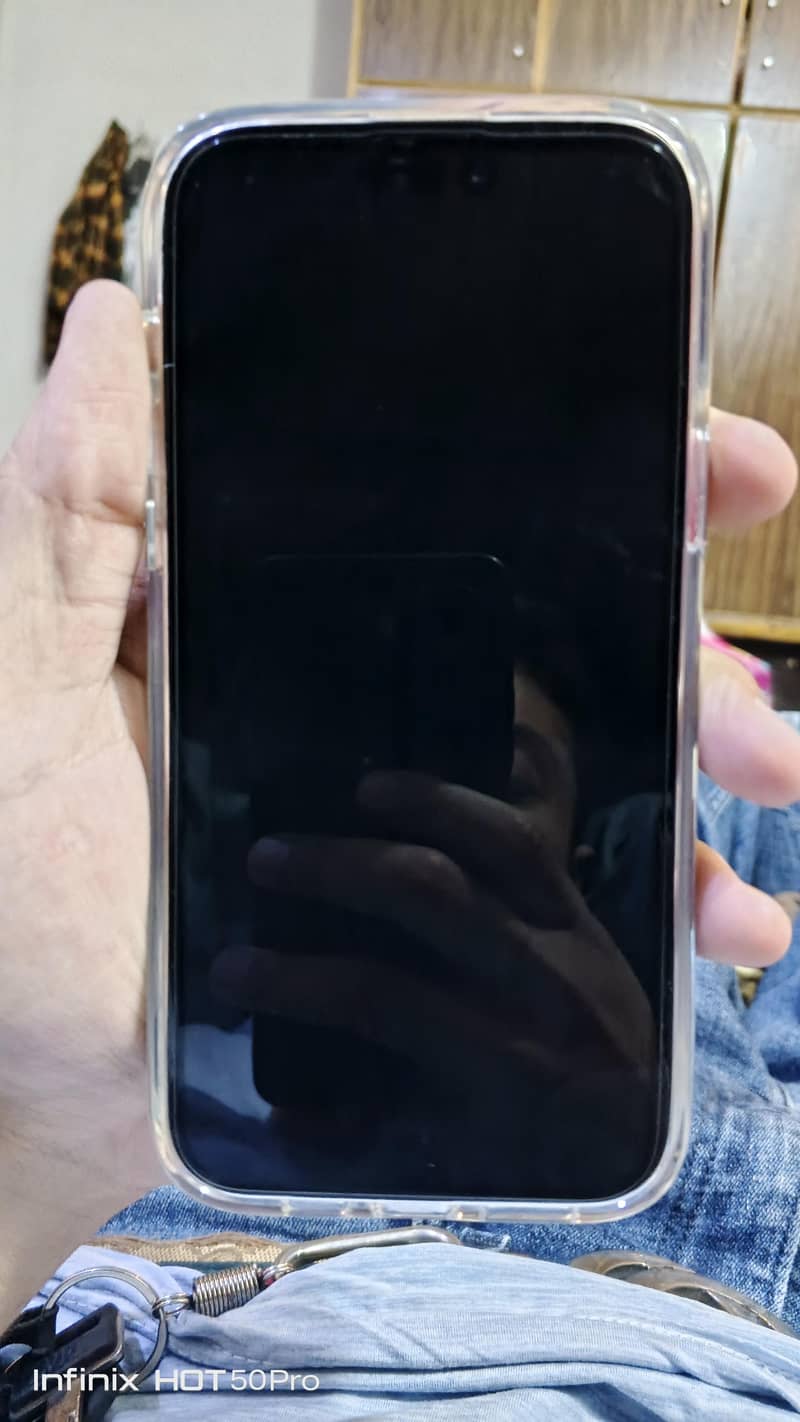 Apple iPhone 15 plus 10