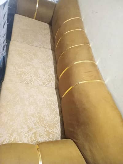 Urgent Sale – 3-Seater Sofa Set | Excellent Condition
