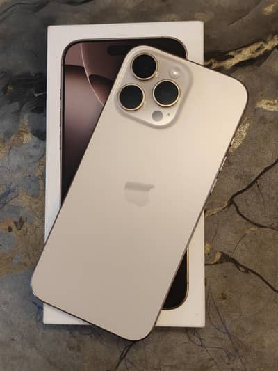 Apple iPhone 16 Pro Max