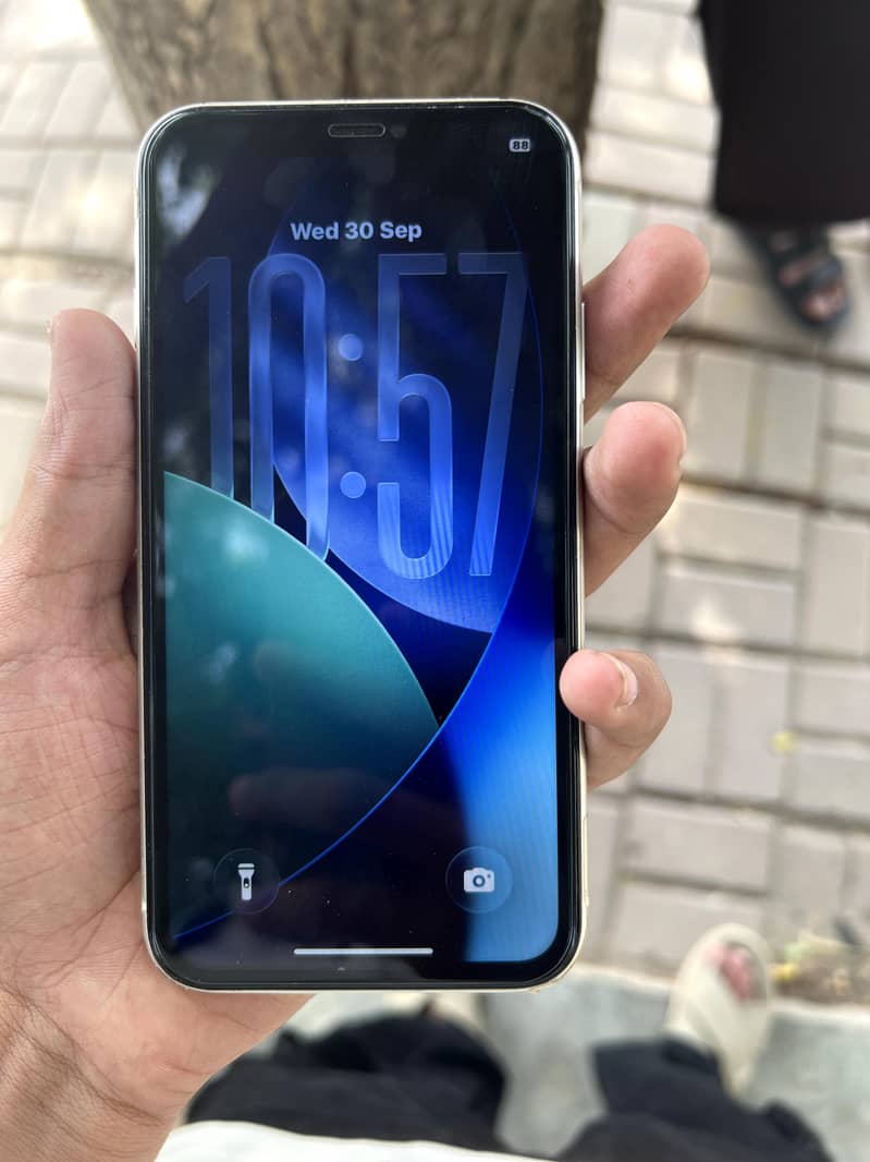 Apple iPhone 11 2