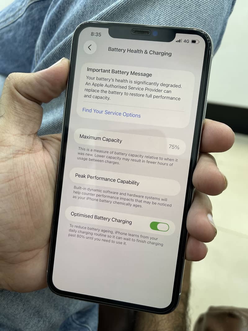 Apple iPhone 11 Pro Max 2