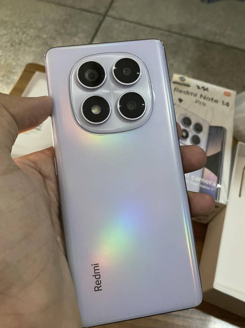Xiaomi Redmi Note 14 Pro 4