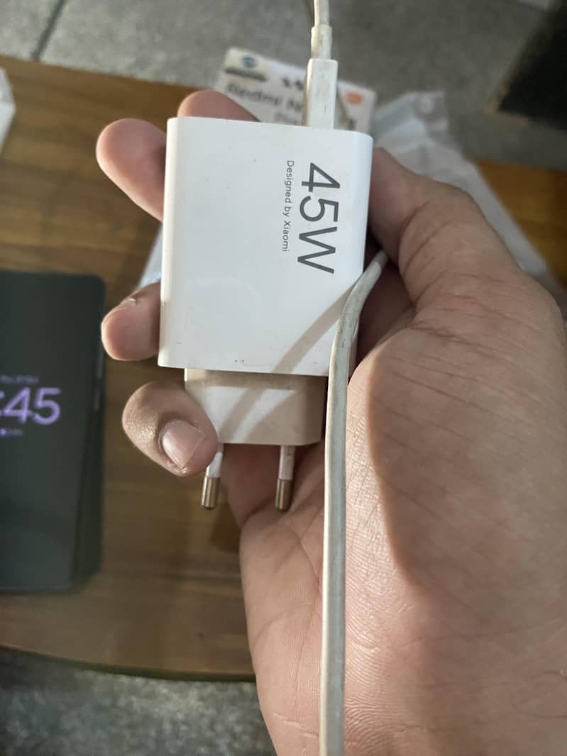 Xiaomi Redmi Note 14 Pro 5