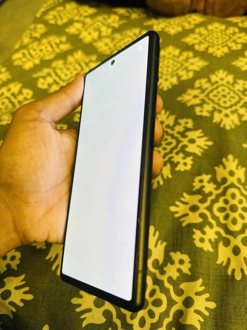 Google Pixel 6 5