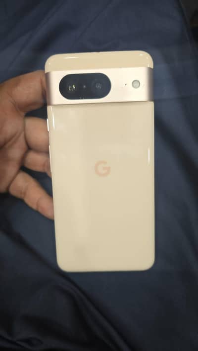 Google Pixel 8