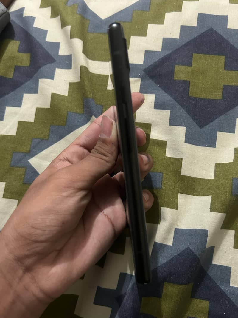 Google Pixel 6a 4