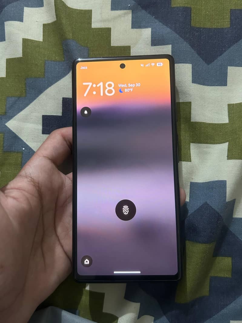 Google Pixel 6a 5