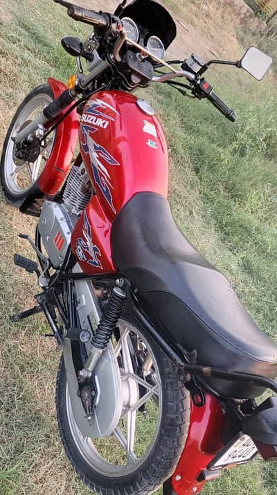 Suzuki GS 150 SE, BRAND NEW BIKE. . SEAL ENGINE