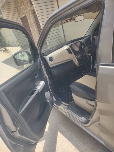 Suzuki Wagon R 2015