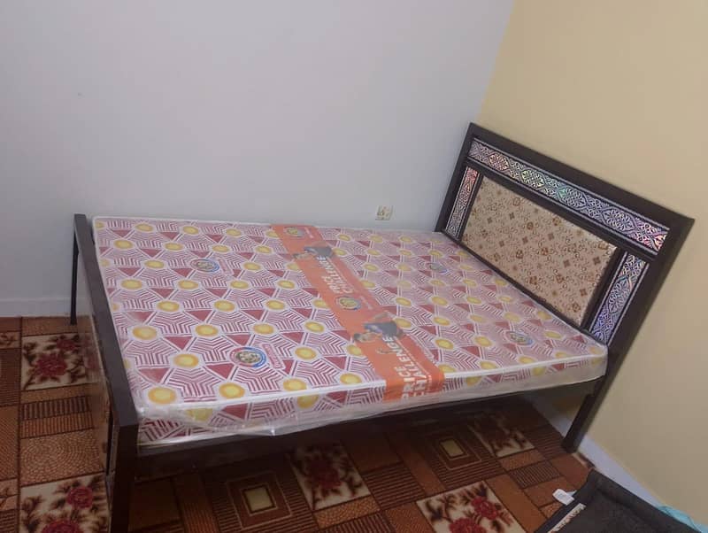 Iron bed 3