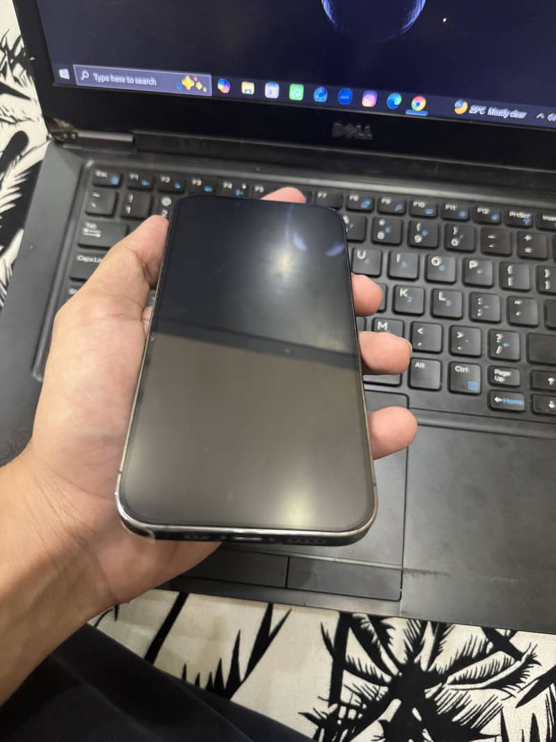 Apple iPhone 13 Pro 6