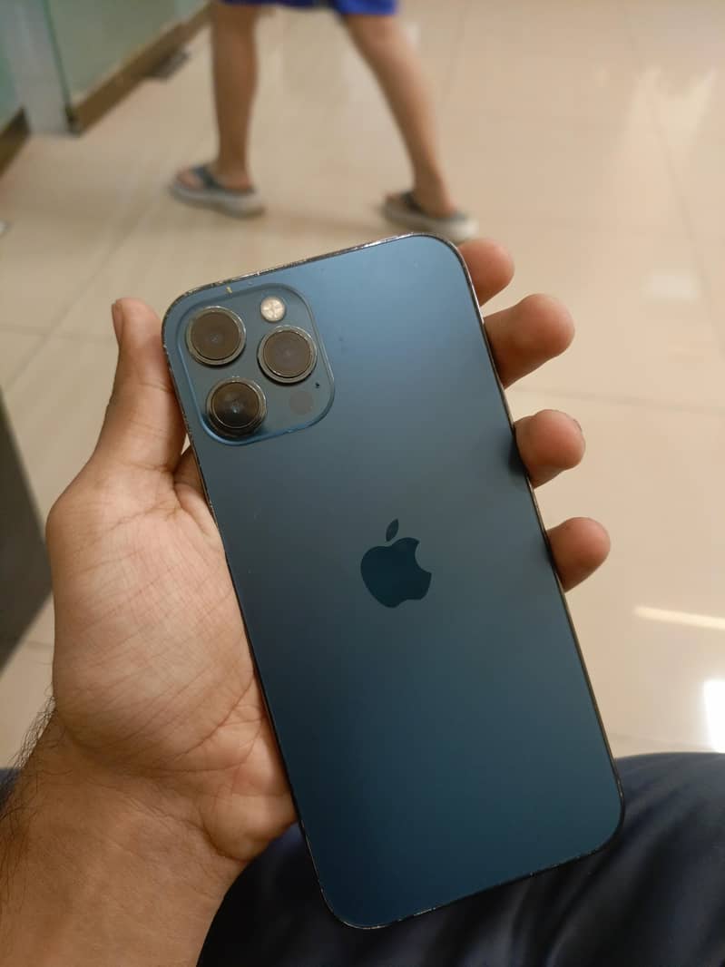 Apple iPhone 12 Pro Max 2