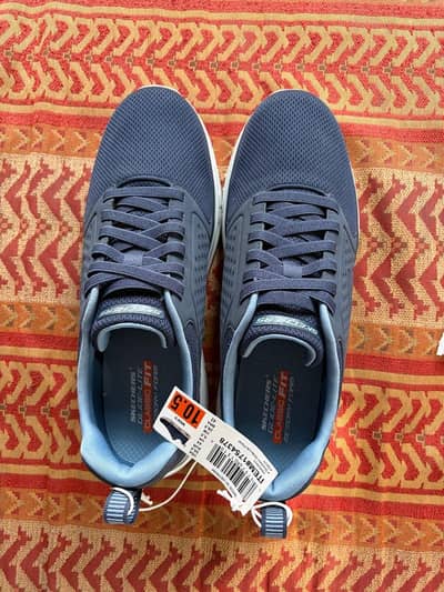 Sketchers 10.5 Glide Lite Classic Fit Memory Foam